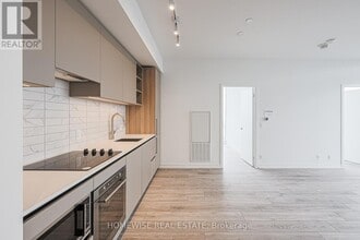 Building Photo - 55 Mercer St