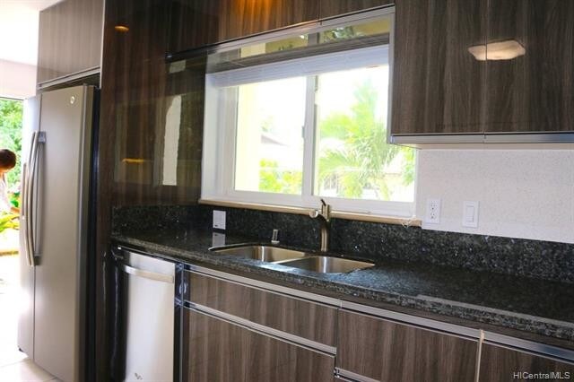 Building Photo - 5317 Keikilani Cir