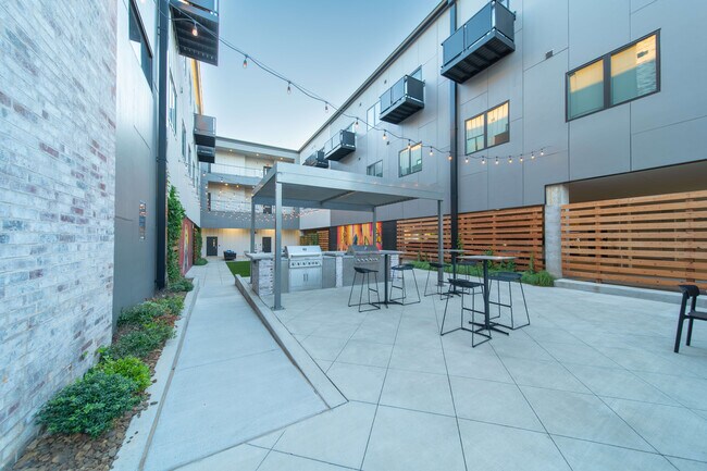 Foto del edificio - G at Market