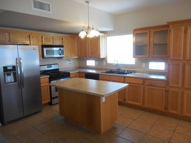 Foto del edificio - 11232 Whitey Ford St