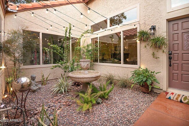 Foto del edificio - 5701 E Le Marche Ave