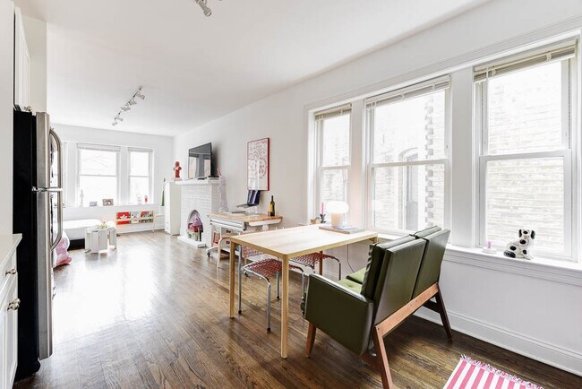 Foto del edificio - 2613 N Fairfield Ave