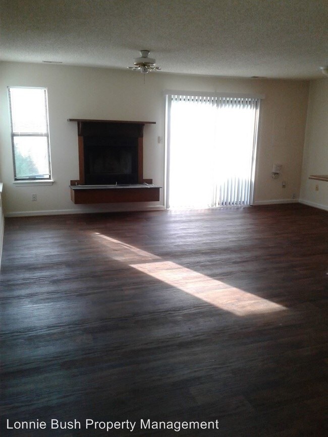 Building Photo - 3 br, 2.5 bath House - 260 Mannings Lane