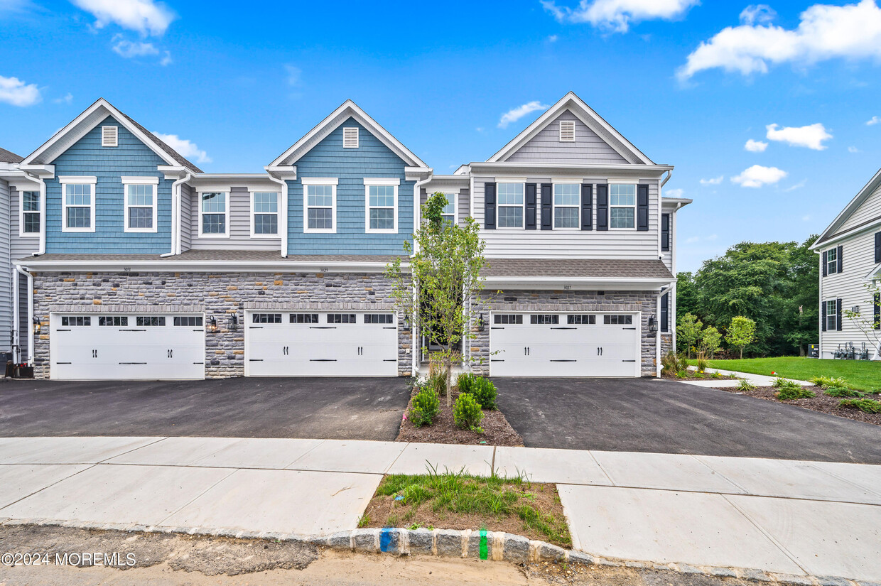 Foto principal - 4151 Dunroamin Rd