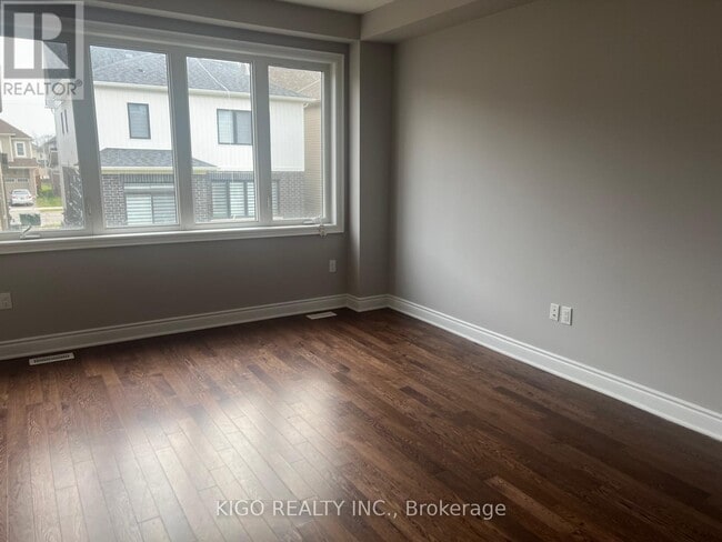 Building Photo - 65 Stern Dr