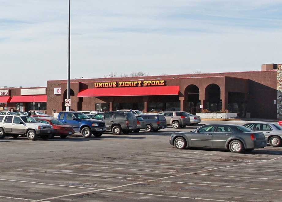 Is Bassett Creek a Good Place To Live in Crystal? Neighborhood Guide