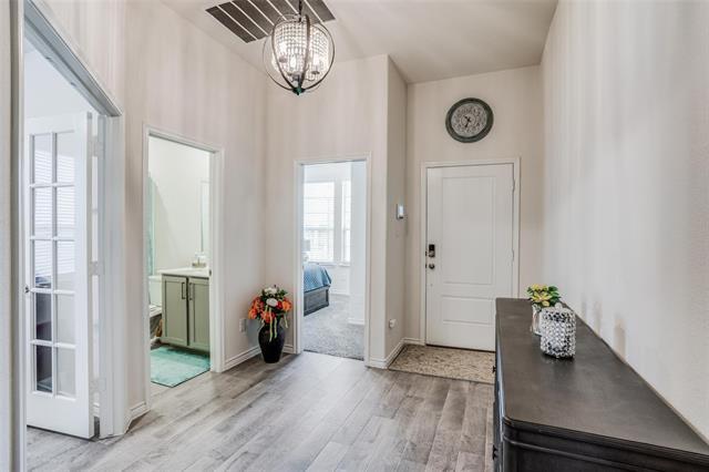 Foto del edificio - 3208 Brady Starr Dr