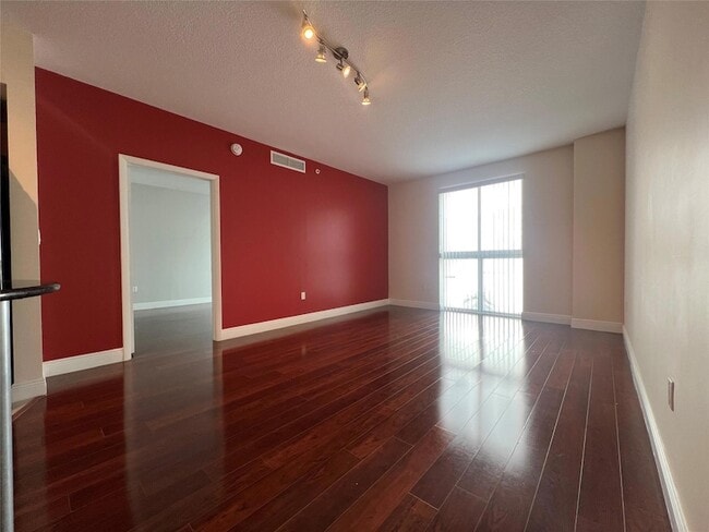 Building Photo - 7275 SW 90th Way