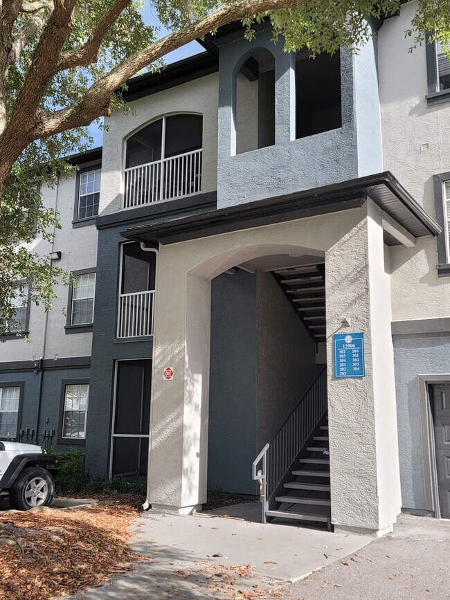 Building Photo - The Preserve at Temple Terrace