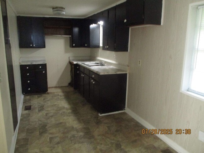 Foto del edificio - 219 - B N Mock Rd