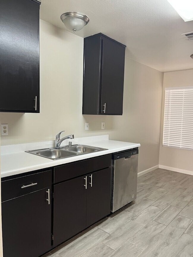 Foto del edificio - DBM9401