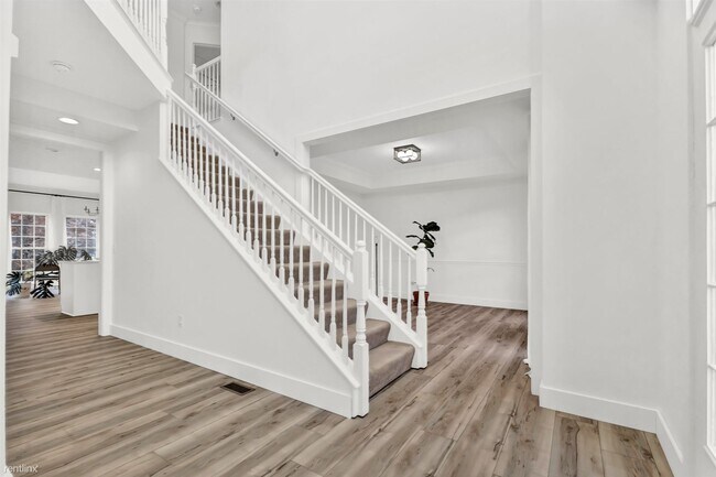 Foto del edificio - 4 br, 3.5 bath House - 6117 Antler Crossing
