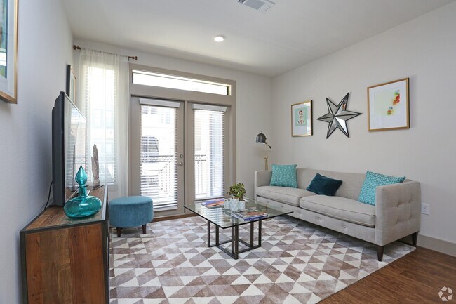 Foto del edificio - One Month Free + Prime Location!