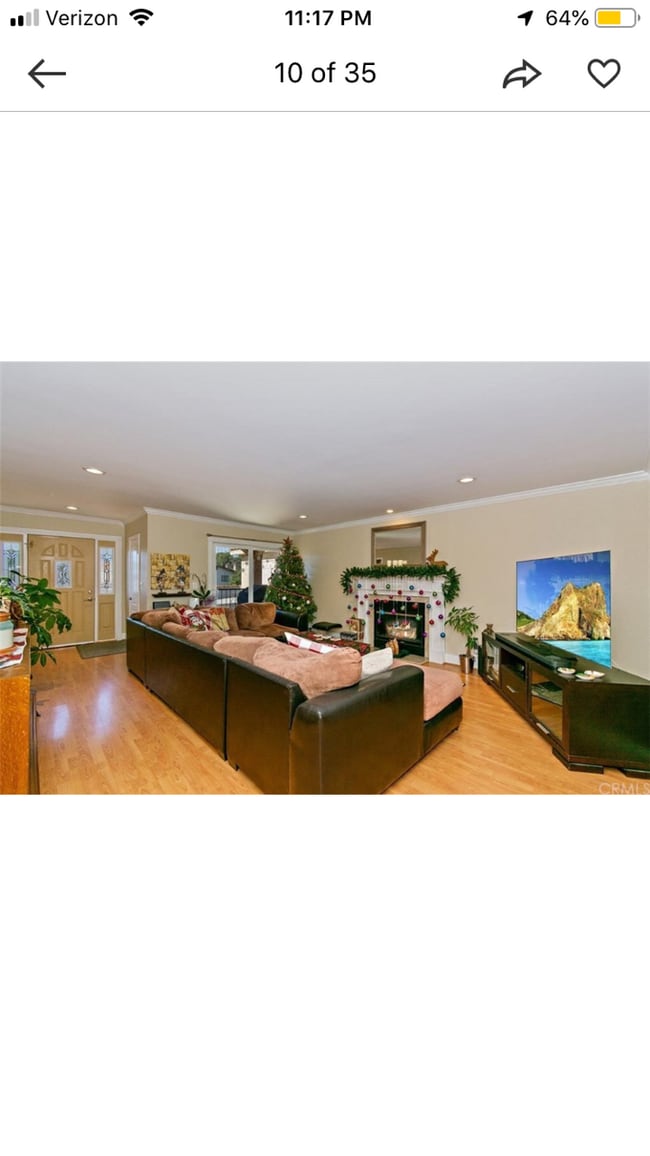 Foto del edificio - 18404 Mansel Ave