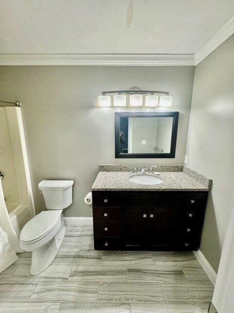 Building Photo - 700 Shore Dr