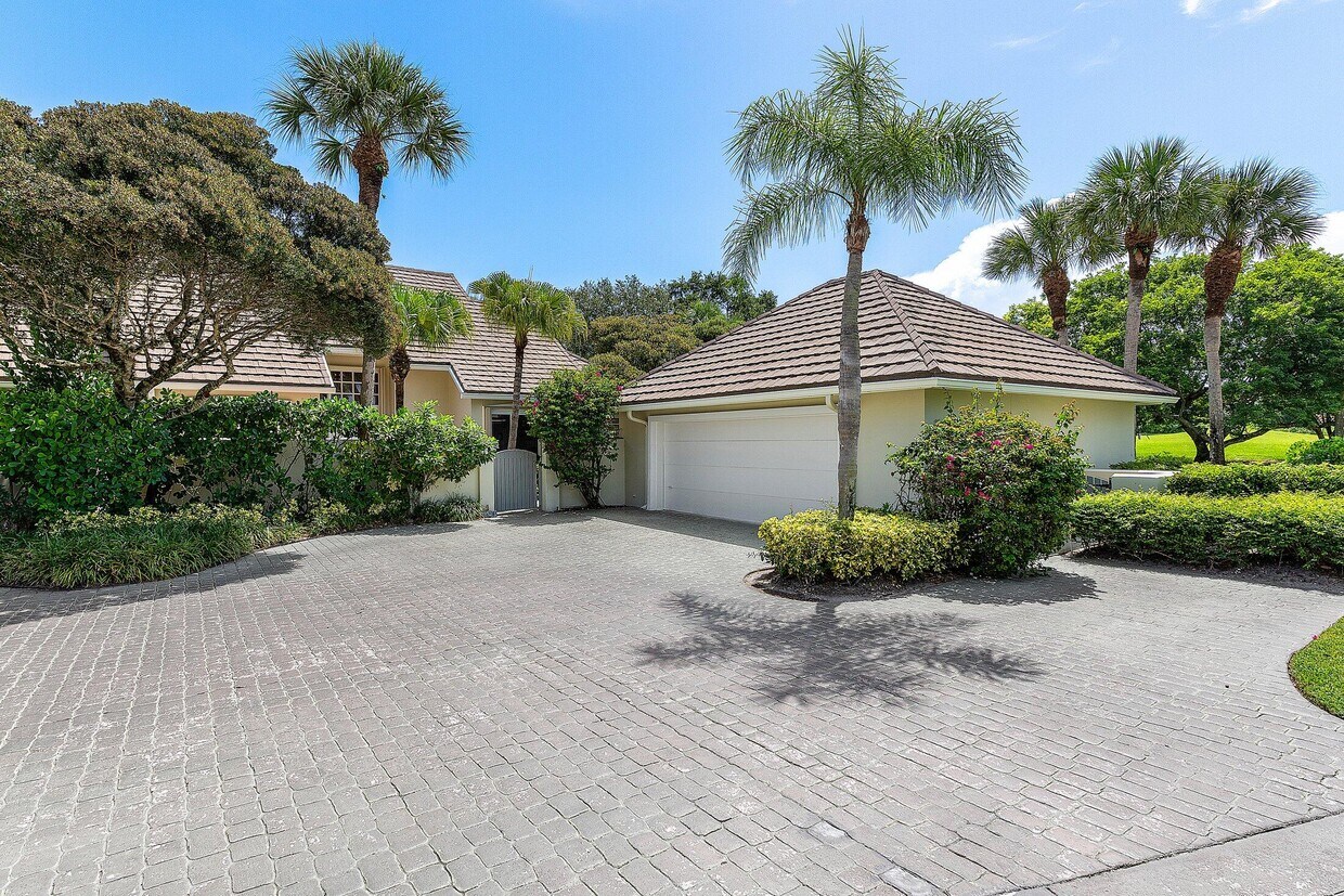 Foto principal - 2584 Muirfield Ct