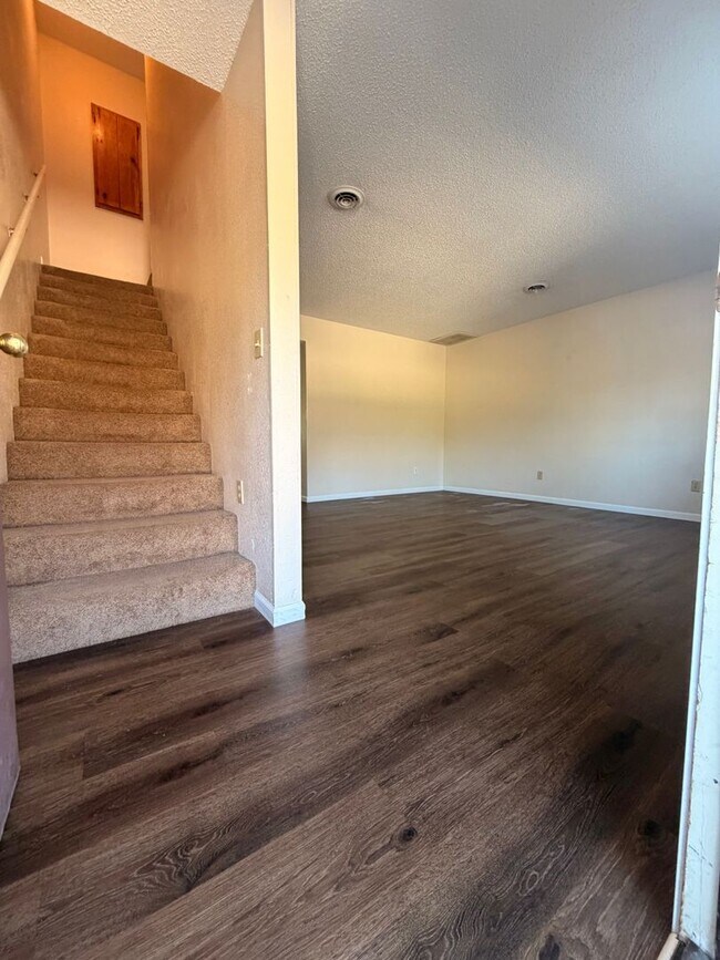 Foto del edificio - 174 Vickie Lynn Ln