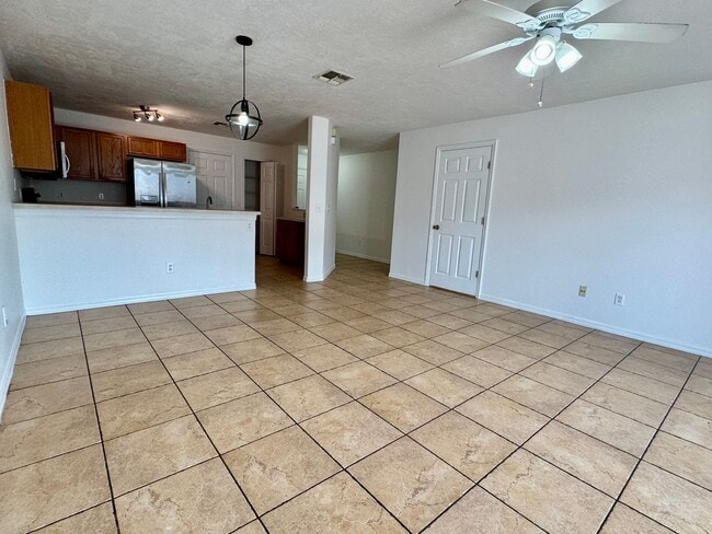 Foto del edificio - 12644 Somerset Oaks St