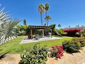 Building Photo - 37067 Bankside Dr