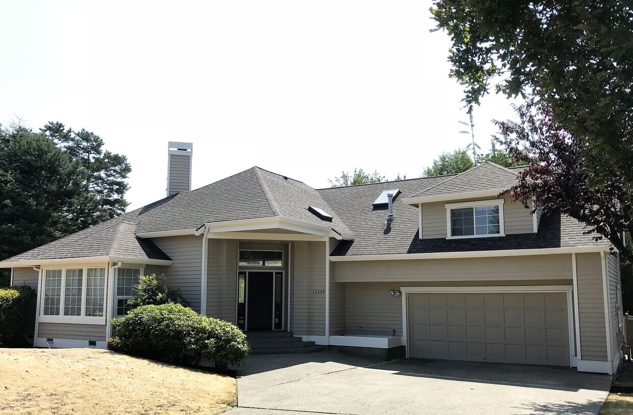 Primary Photo - 12245 NE 3rd Pl