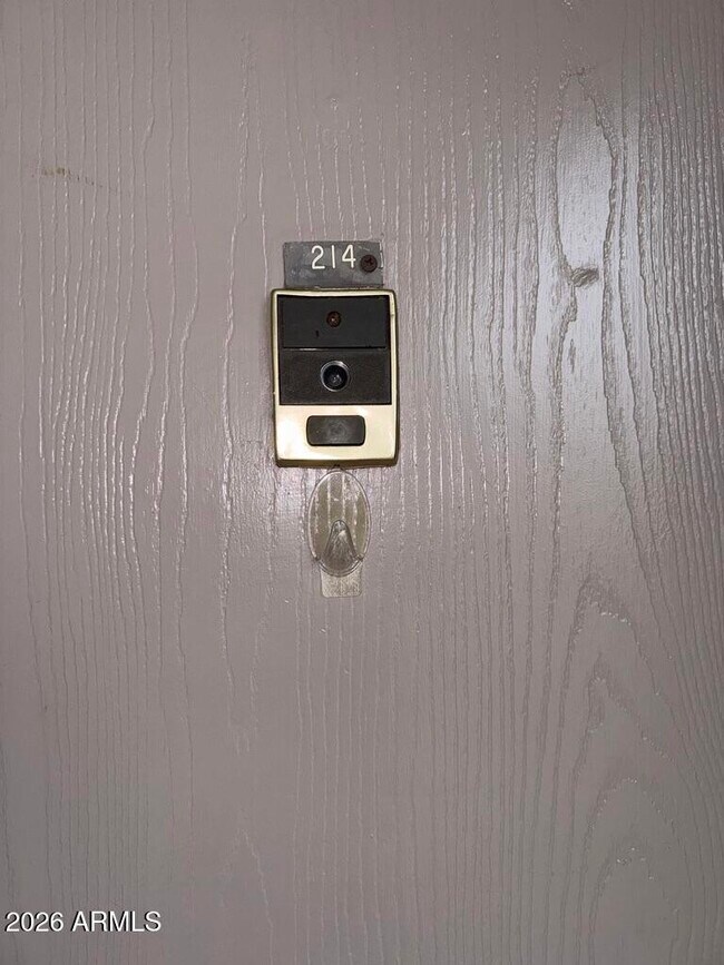 Building Photo - 16635 N Cave Creek Rd