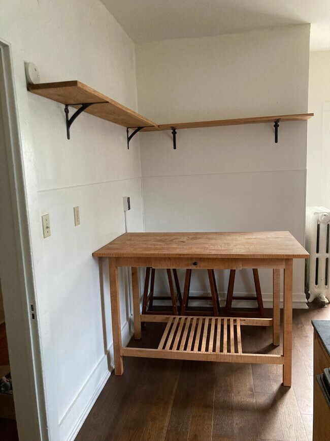 Foto del edificio - 437 N Aurora St