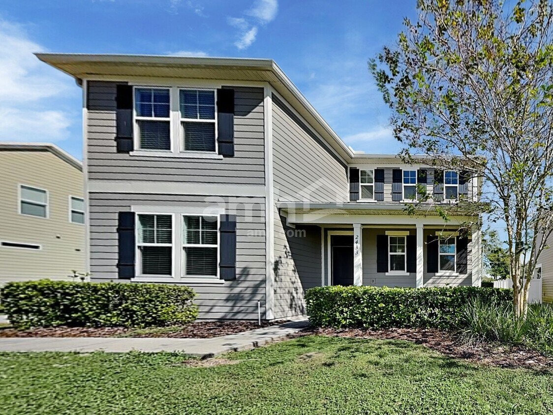 Foto principal - 2433 S Park Ave