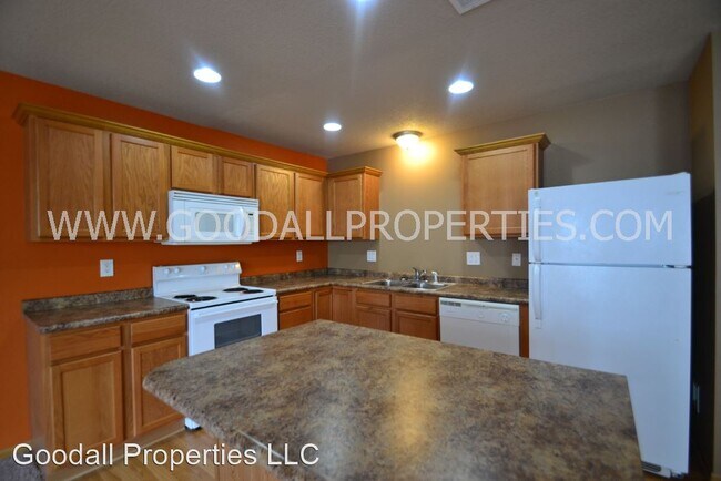 Foto del edificio - 2 br, 2 bath House - 1116 Redstone Ln