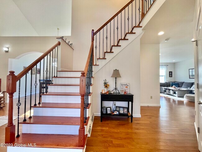 Building Photo - 83 Lape Rd