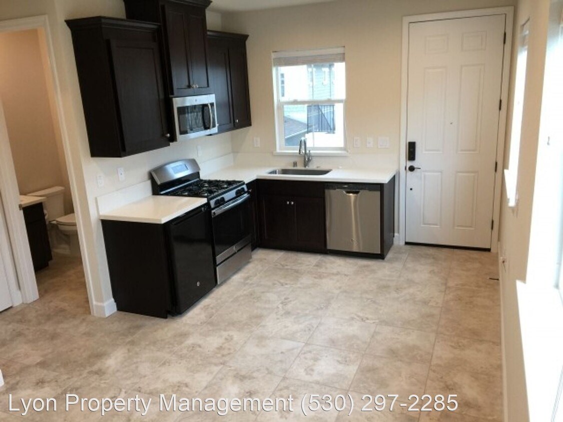 Primary Photo - 1 br, 1 bath House - 1063 Strawberry Terrace