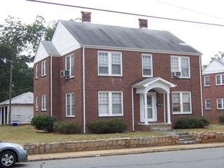 Building Photo - 1102 S Fulton St