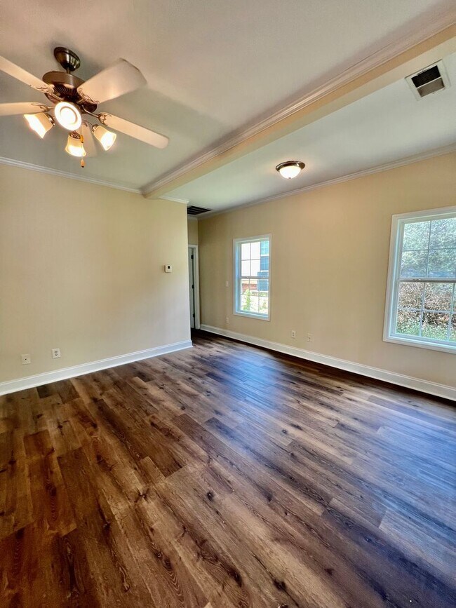 Foto del edificio - 160 Trail Creek St