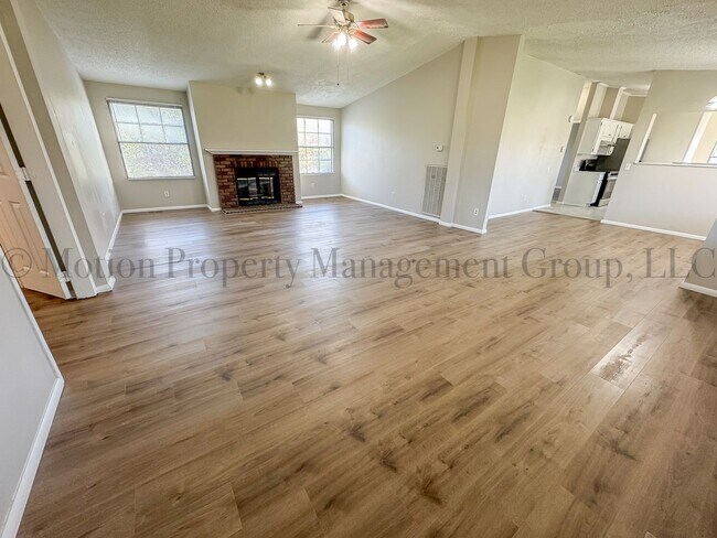 Foto del edificio - 21 Amy Ln