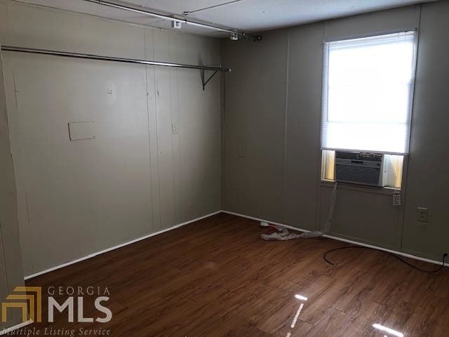 Building Photo - 311 Rv Ln