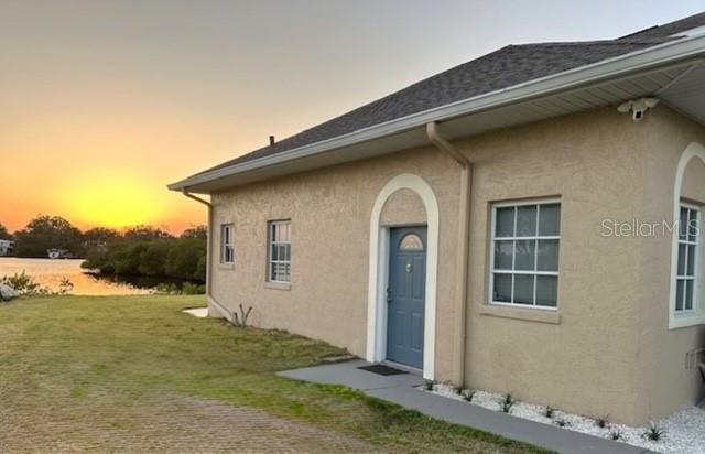 Foto del edificio - 498 Buena Vista Dr