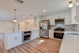 Building Photo - 4303 Osby Dr
