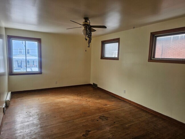 Foto del edificio - 1624 Ontario Ave