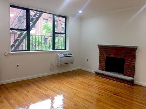 Foto del edificio - 259 W 15th St