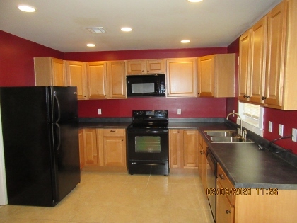 Building Photo - 419 Stonewall Dr