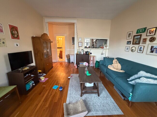 Foto del edificio - 313 Allston St