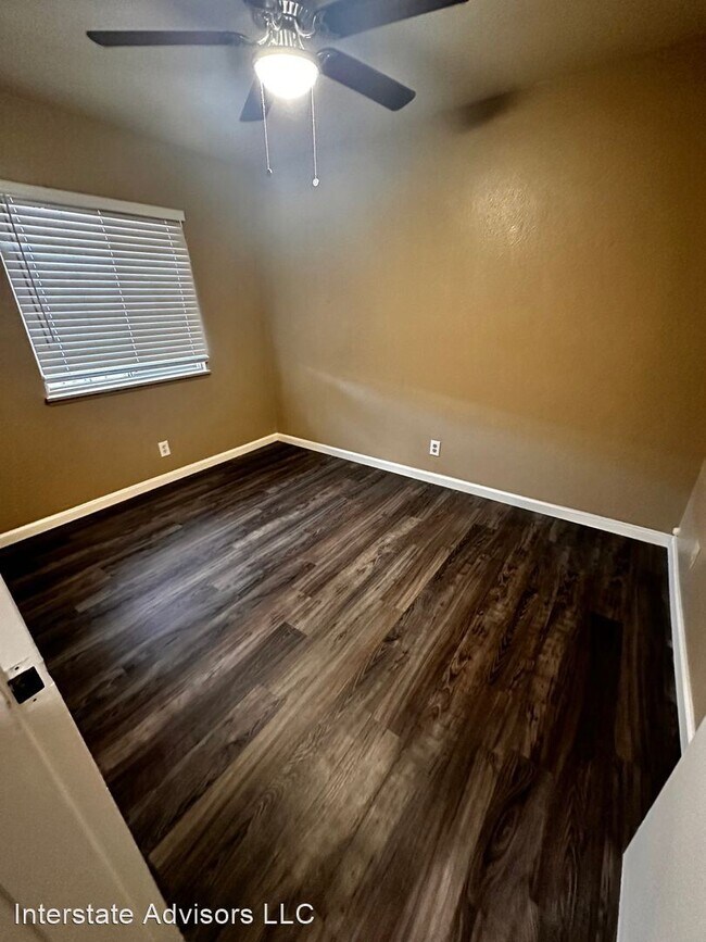 Building Photo - 2 br, 1 bath House - 1016 South Robinson