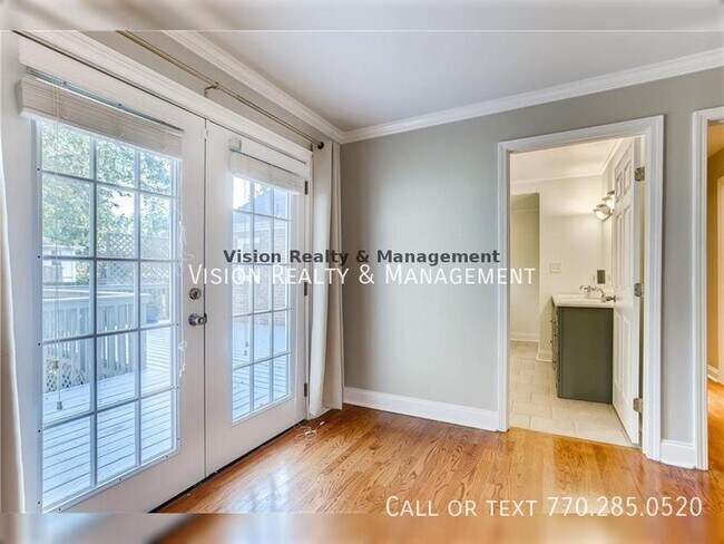 Foto del edificio - 726 Pasley Ave SE