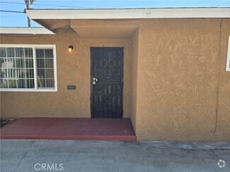Building Photo - 516 S Vine Ave