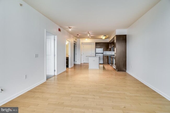 Foto del edificio - 440 L St NW