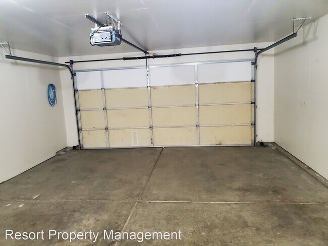 Foto del edificio - 3 br, 2 bath House - 1606 E Best Ave