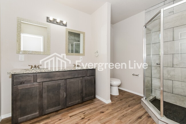 Foto del edificio - 3504 Hilton Dr