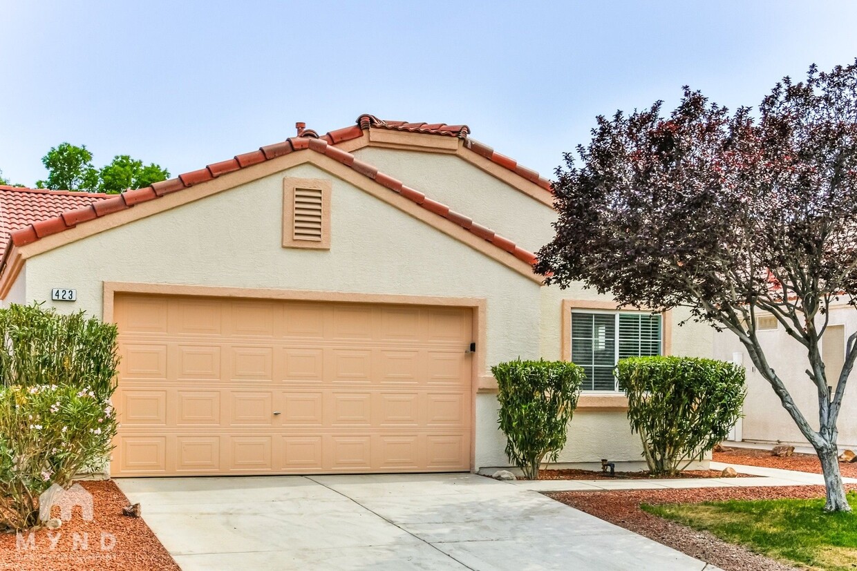 Foto principal - 423 Regal Robin Way