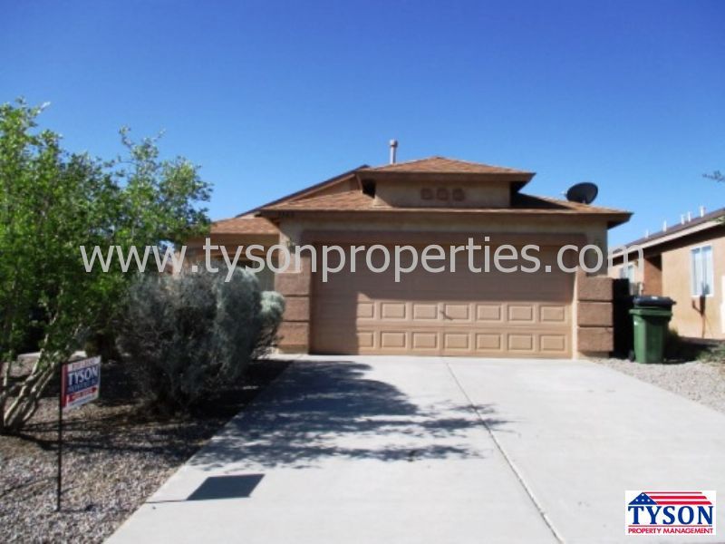 Foto principal - 7100 Labrador Dr NE