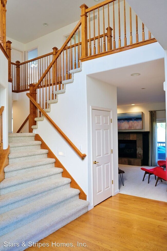 Building Photo - 5 br, 5 bath House - 15035 Akron Street