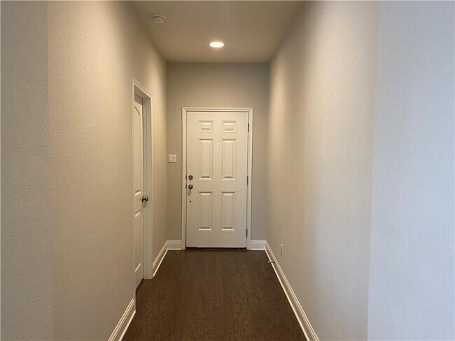Building Photo - 7708 Arezzo Dr